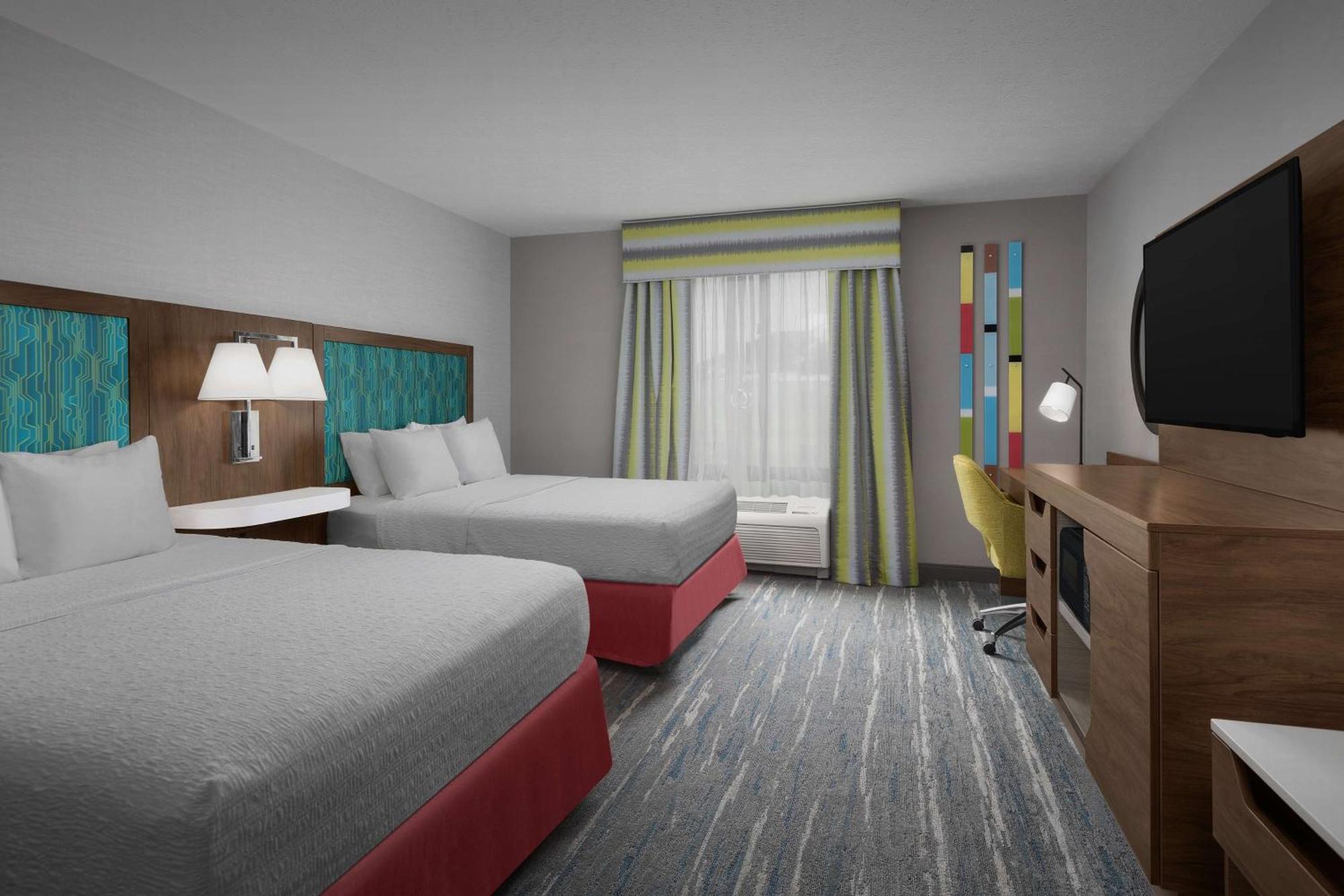Hampton Inn Waterloo Ngoại thất bức ảnh