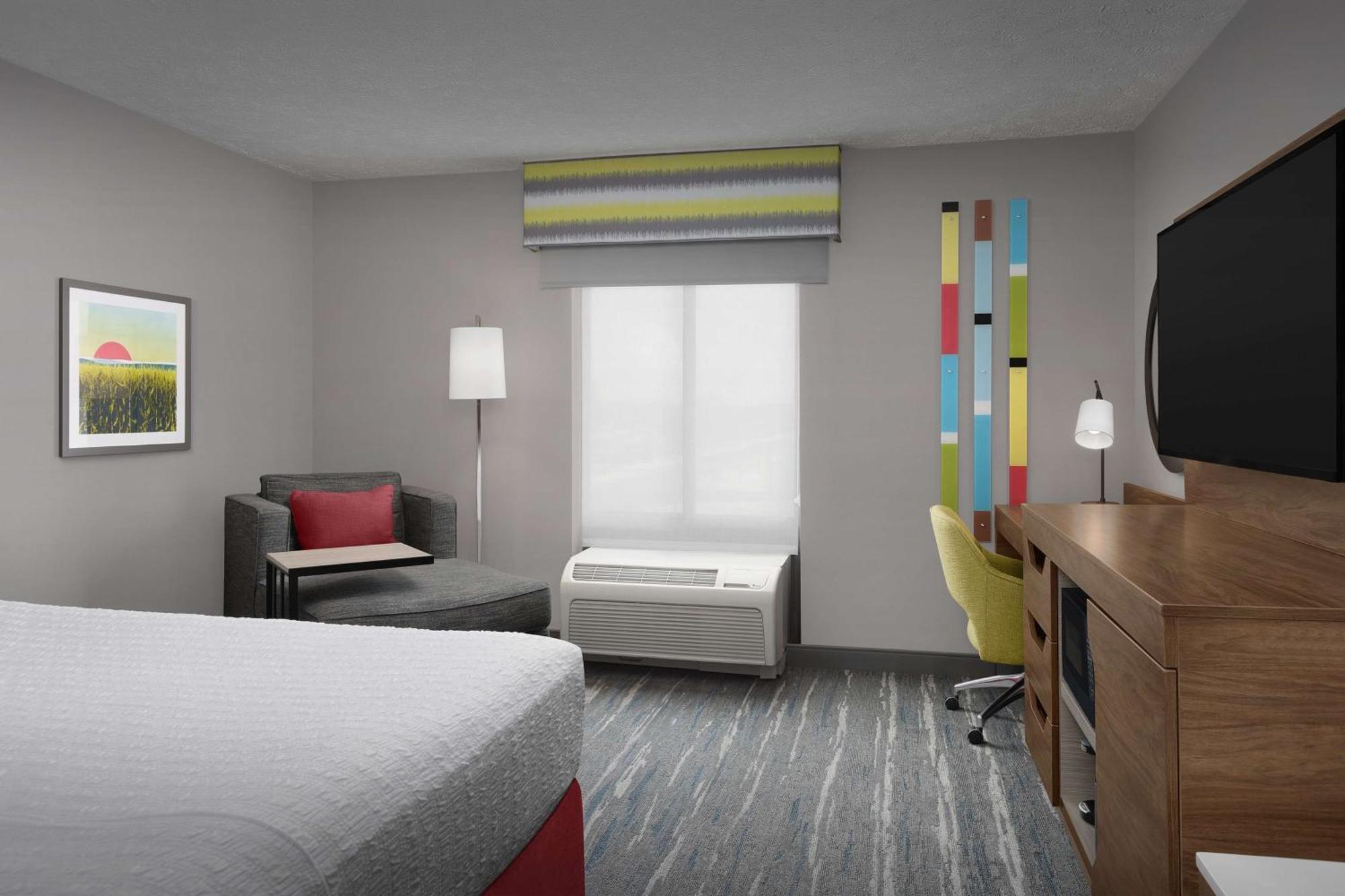 Hampton Inn Waterloo Ngoại thất bức ảnh